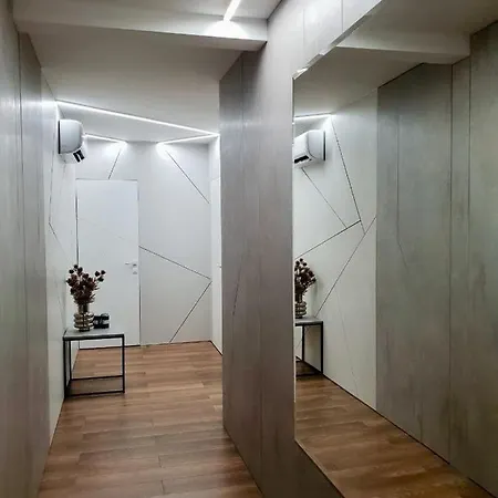 Vip Apartment- розумний дім Lviv