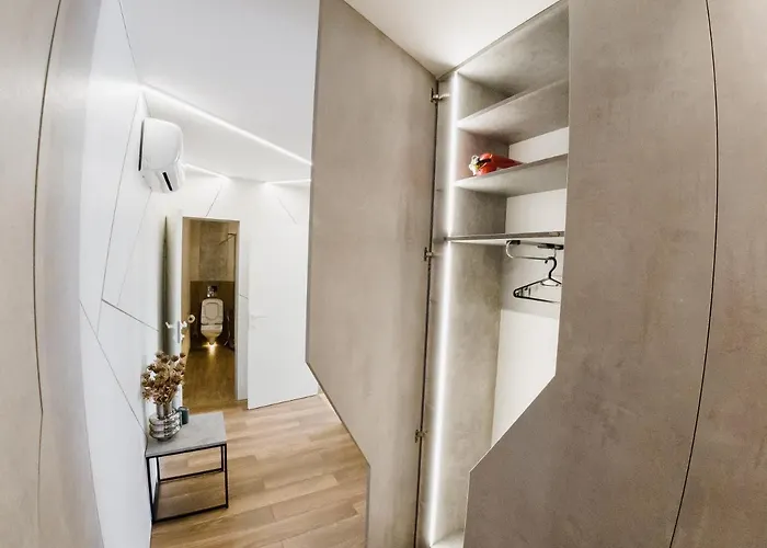 Vip Apartment- розумний дім Apartamento Leópolis